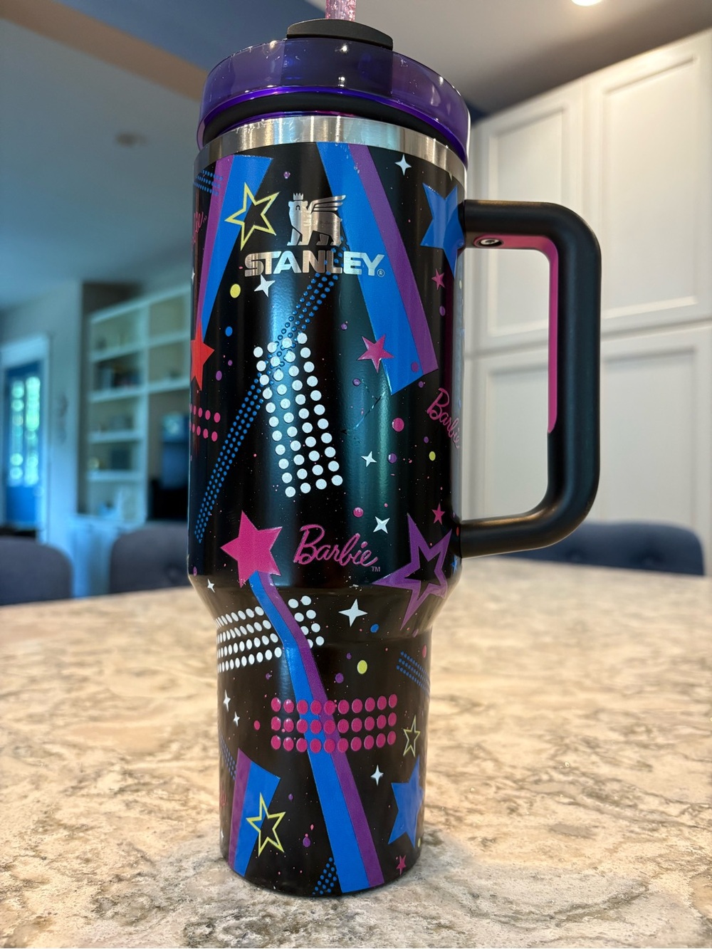 Stanley x Barbie ('90s Rockers) H2.0 FlowState™ Tumbler 40 OZ [LIMITED EDITION] - Picture 2 of 10
